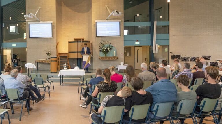 Kerkdiensten - Kerk De Lichtkring Amersfoort